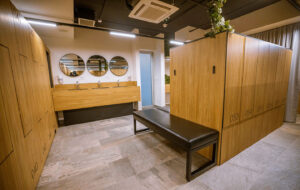 ZONE Private Health Club - muška svlačionica